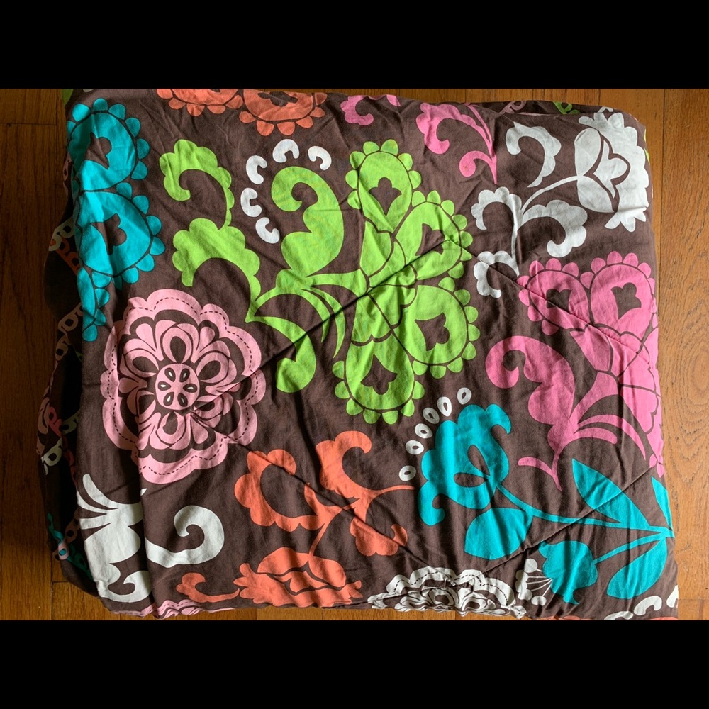 Vera Bradley Lola Collection Bedding Set